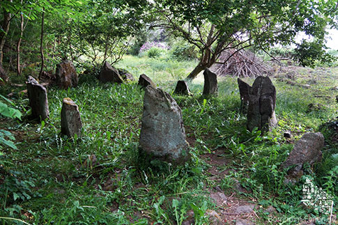 Schiffsetzung, Troldskoven Bautasteine, Insel Bornholm, Daenemark