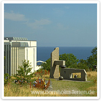 Plastik im Außenbereich des Museums bornholm, plastik