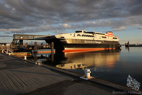 Faehre, Villum Clausen, Roenne, Insel Bornholm, Daenemark