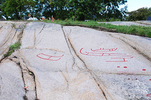 Madsebakke - Felszeichnungen (Petroglyphen) in Sandvig auf Bornholm