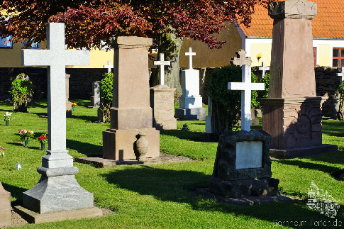 Friedhof, Nexoe Kirke, Insel Bornholm, Daenemark