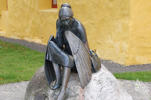 Skulptur, Plastik,  Arne Ranslet, Allinge Kirke, Insel Bornholm, Daenemark