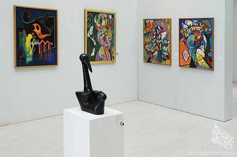 Moderne Malerei und Plastik in Bornholms Kunstmuseum, Dänemark