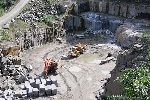 Aktiver Granit-Steinbruch auf Bornholm