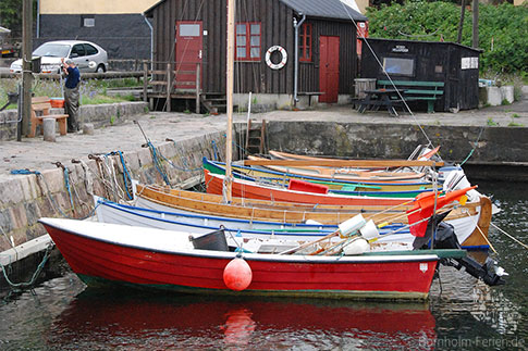Am kleinen Hafen von Helligpeder, Insel Bornholm, Daenemark