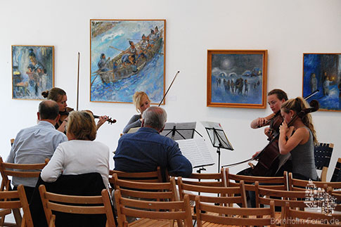 Musik und Malerei - Streicherquartet in Bornholms Kunstmuseum, Dänemark