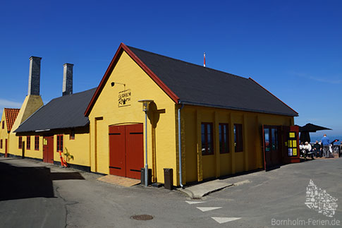 Die Raeucherei Gudhjem Rogeri, Insel Bornholm, Daenemark