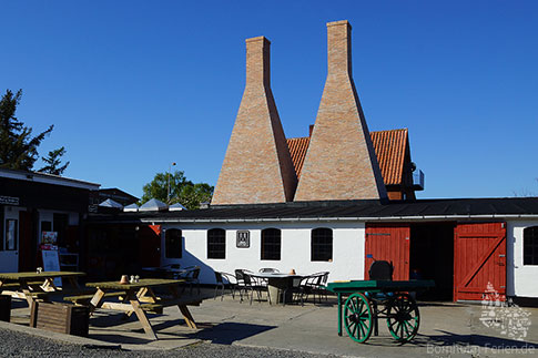 Raeucherei, Nexoe, Insel Bornholm, Daenemark