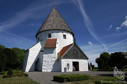 Die Rundkirche von Olsker, Bornholm, Dänemark
